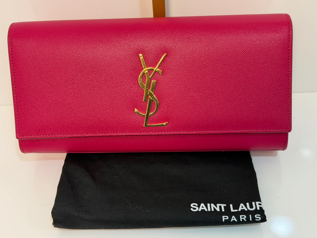 Pre-owned Saint Laurent Manogram Clutch