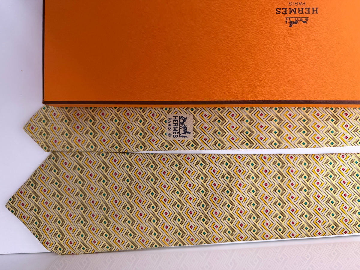 Hermès Paris Yellow Silk Tie