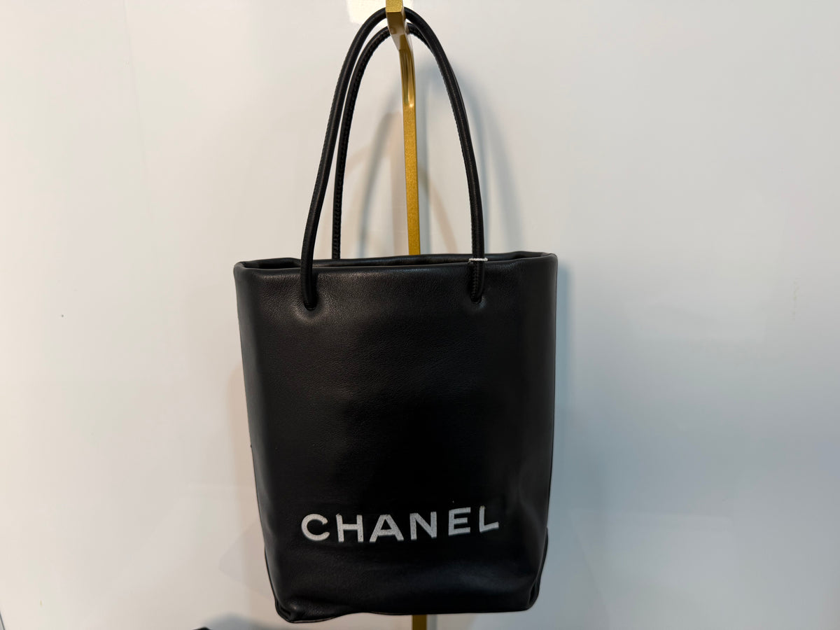Pre-owned Chanel Leather Tote Bag