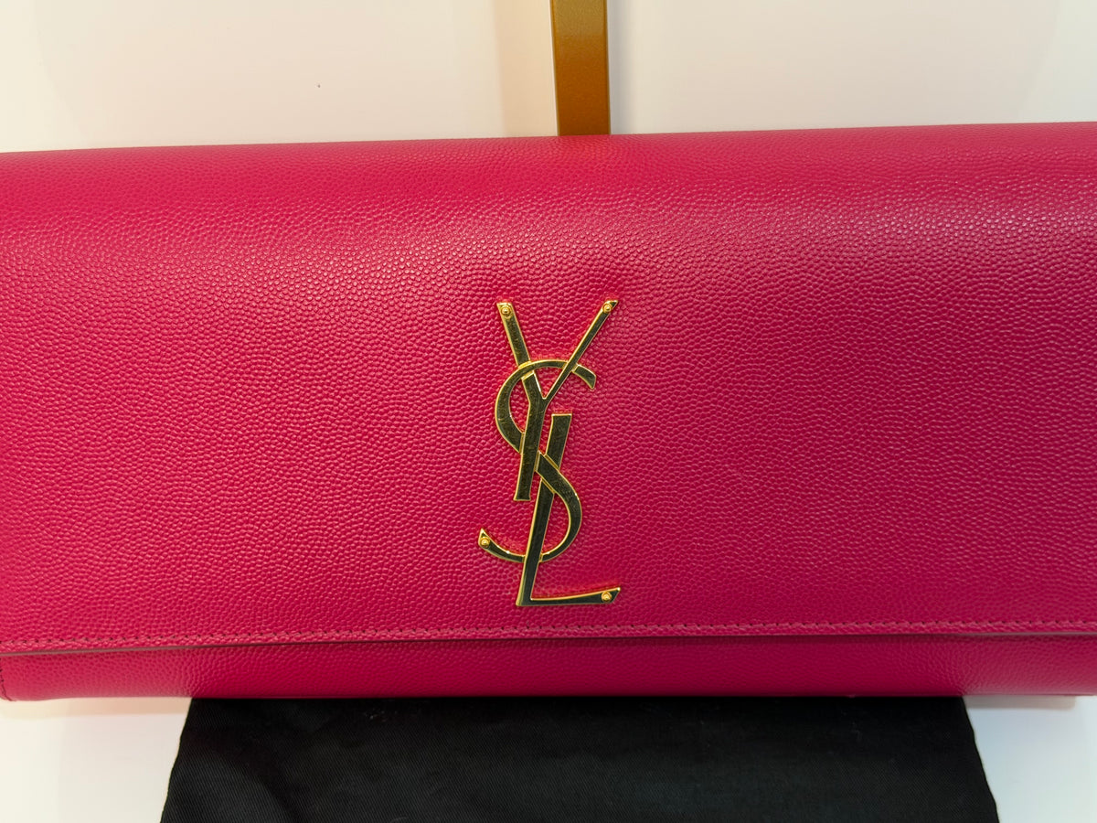 Pre-owned Saint Laurent Manogram Clutch