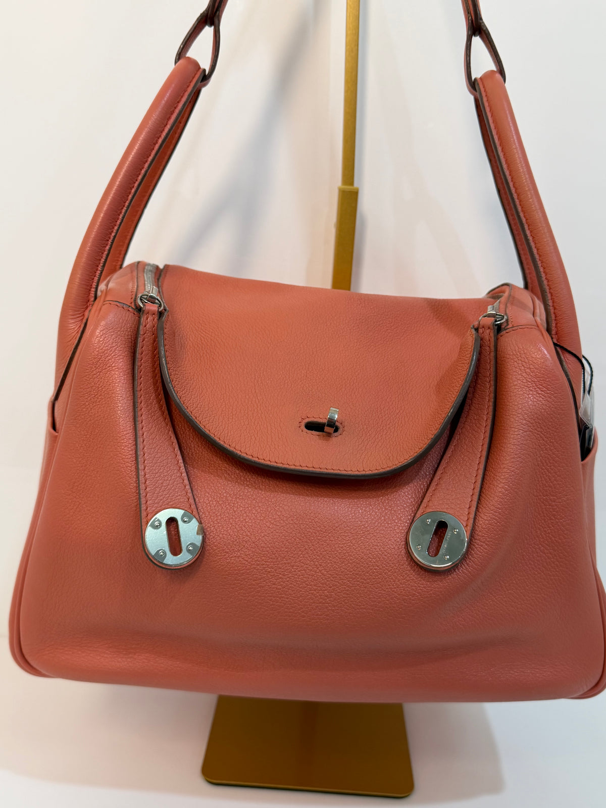 Pre-owned Hermès Lindy 30