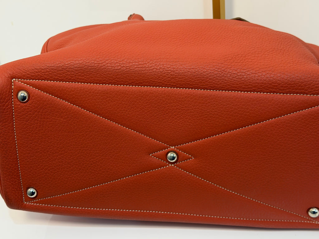 Pre-owned Hermes Victoria 35 Orange Clemence